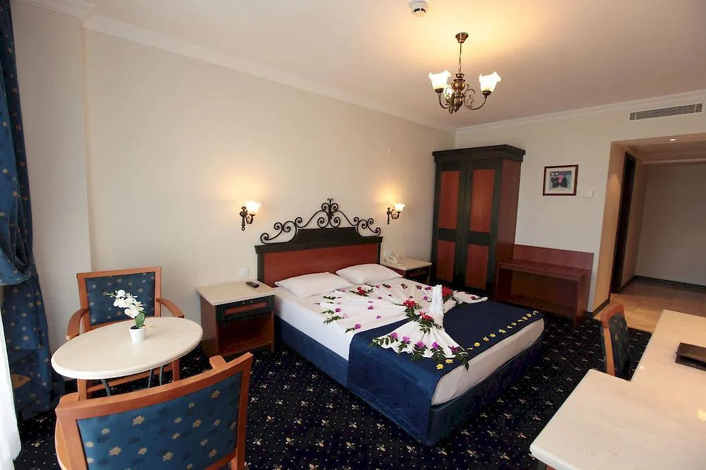 Club Cactus Paradise Gumuldur Hotel