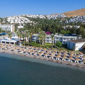 Hotel Ladonia Mio Mare